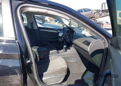 2019 Volkswagen Jetta 1.4T R-Line/1.4T S/1.4T Se from USA, damaged, VIN 3VWCB7BU4KM174862